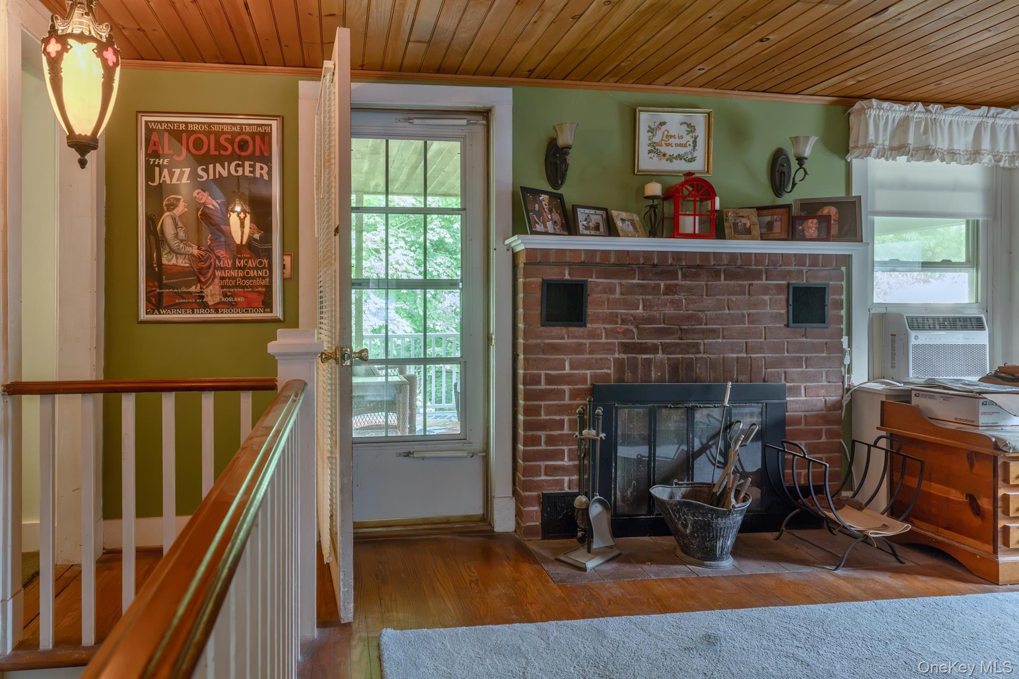 542 Blue Mountain Road – For Sale photo 30