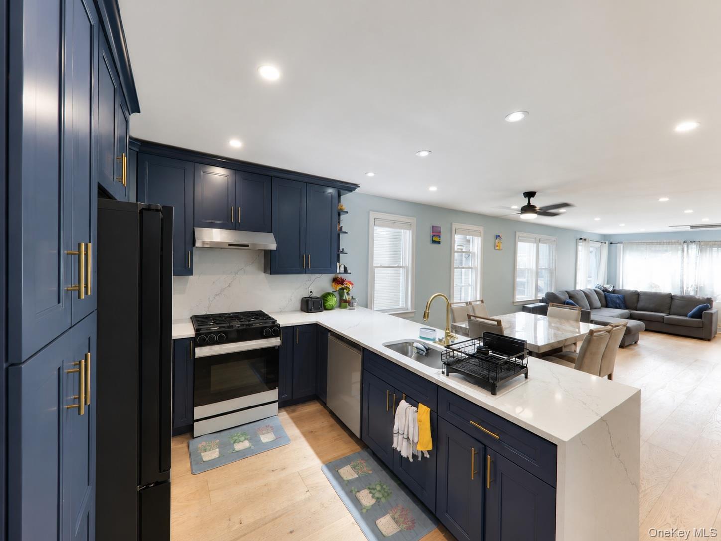 1 Melrose Street – For Sale photo 13
