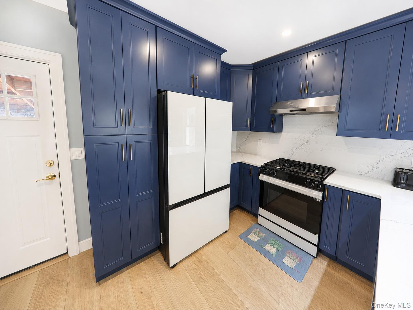1 Melrose Street – For Sale photo 11