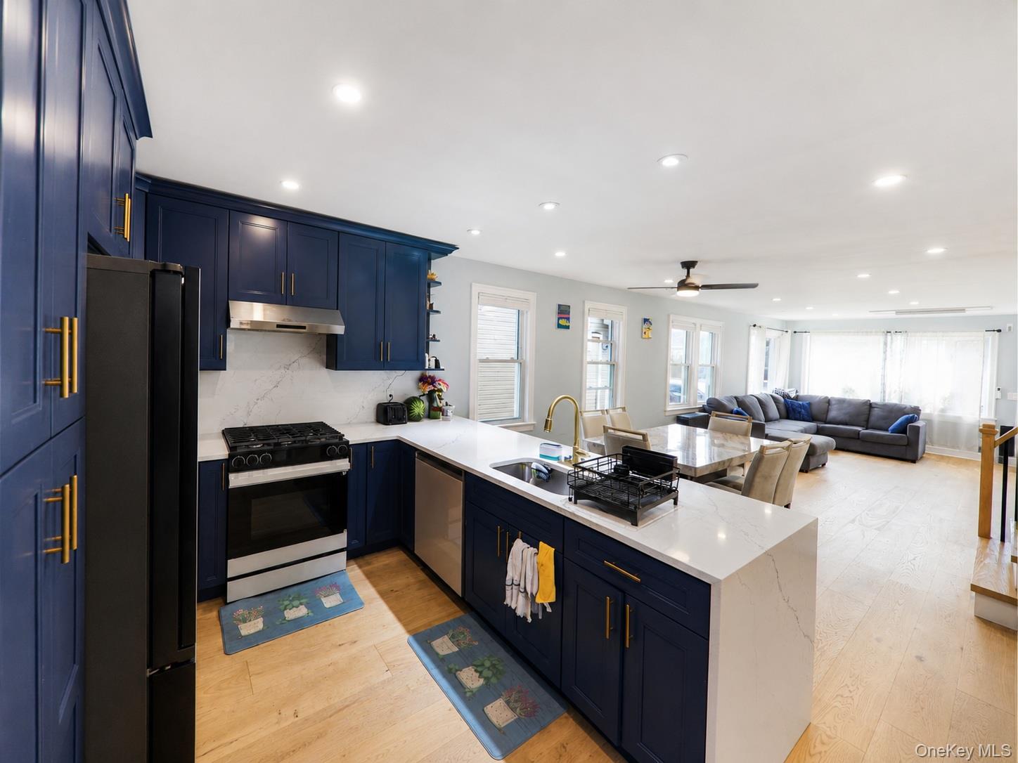 1 Melrose Street – For Sale photo 14