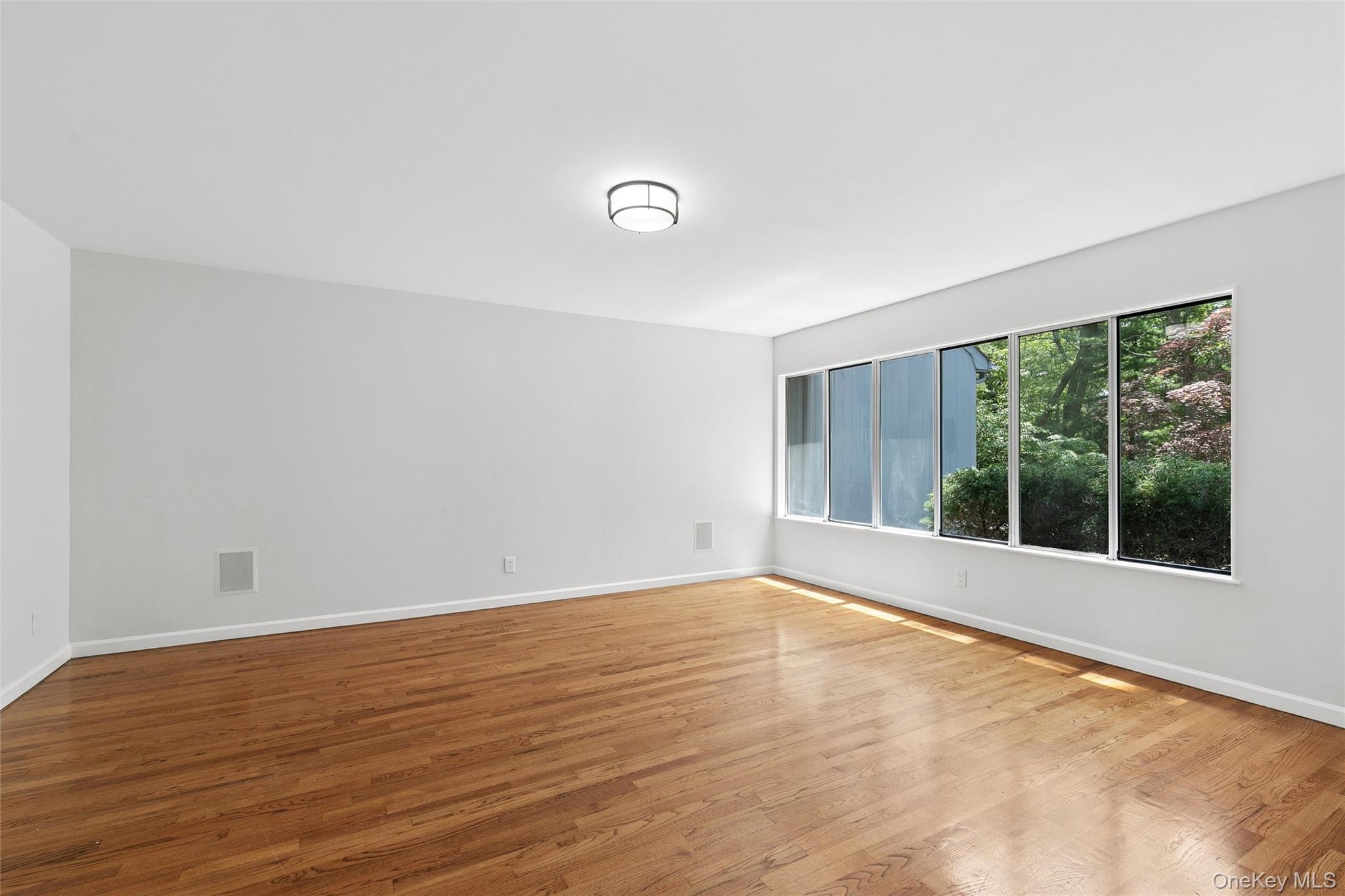 12 North Ridge Road – For Sale photo 15