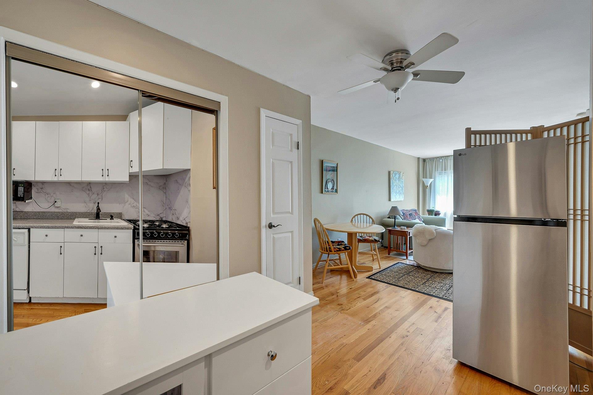 2221 Palmer Avenue, Unit 3G photo 7
