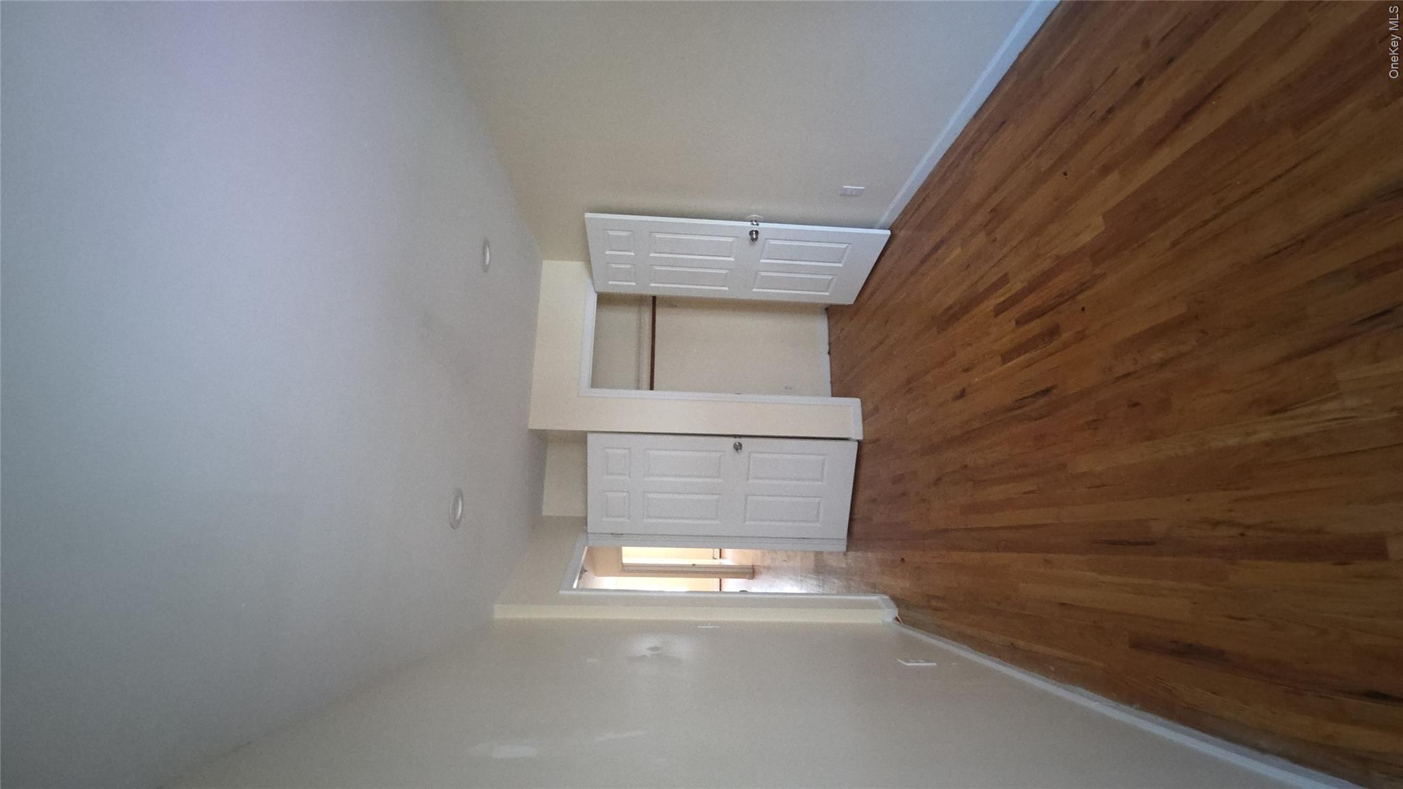 2471 B crotona – For Sale photo 17