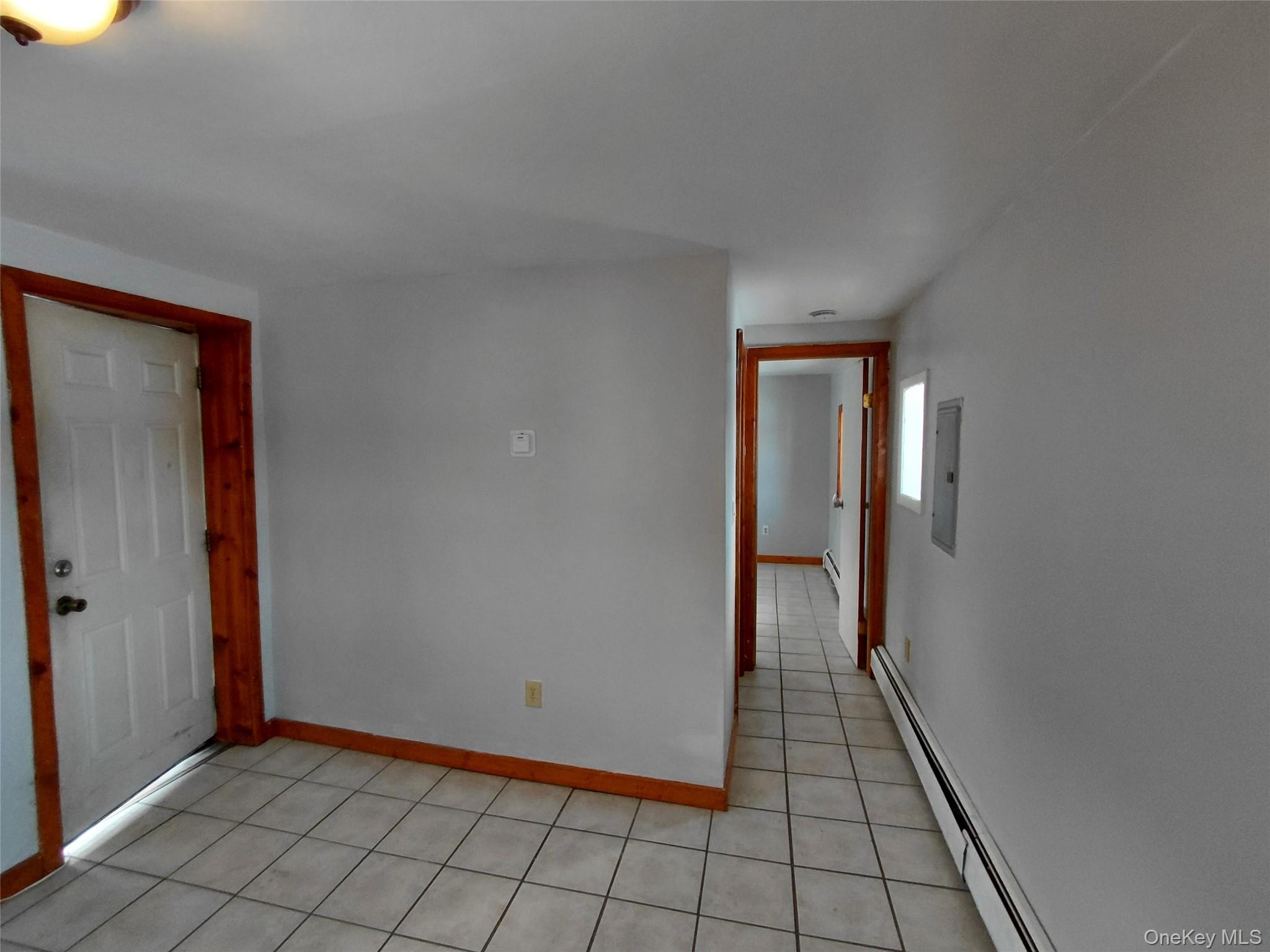 2095 Ulster Avenue, Unit 9 photo 3