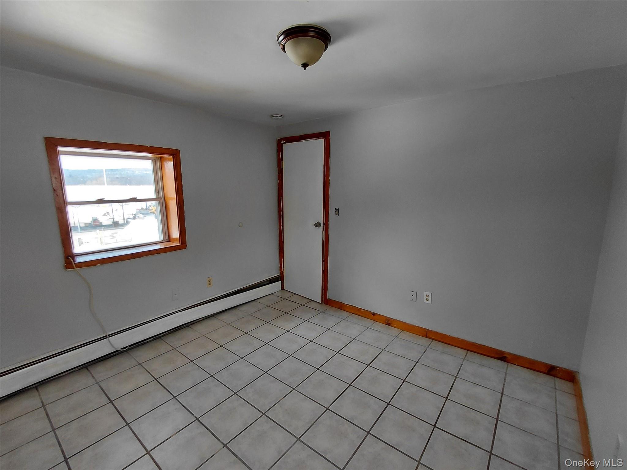 2095 Ulster Avenue, Unit 9 photo 5