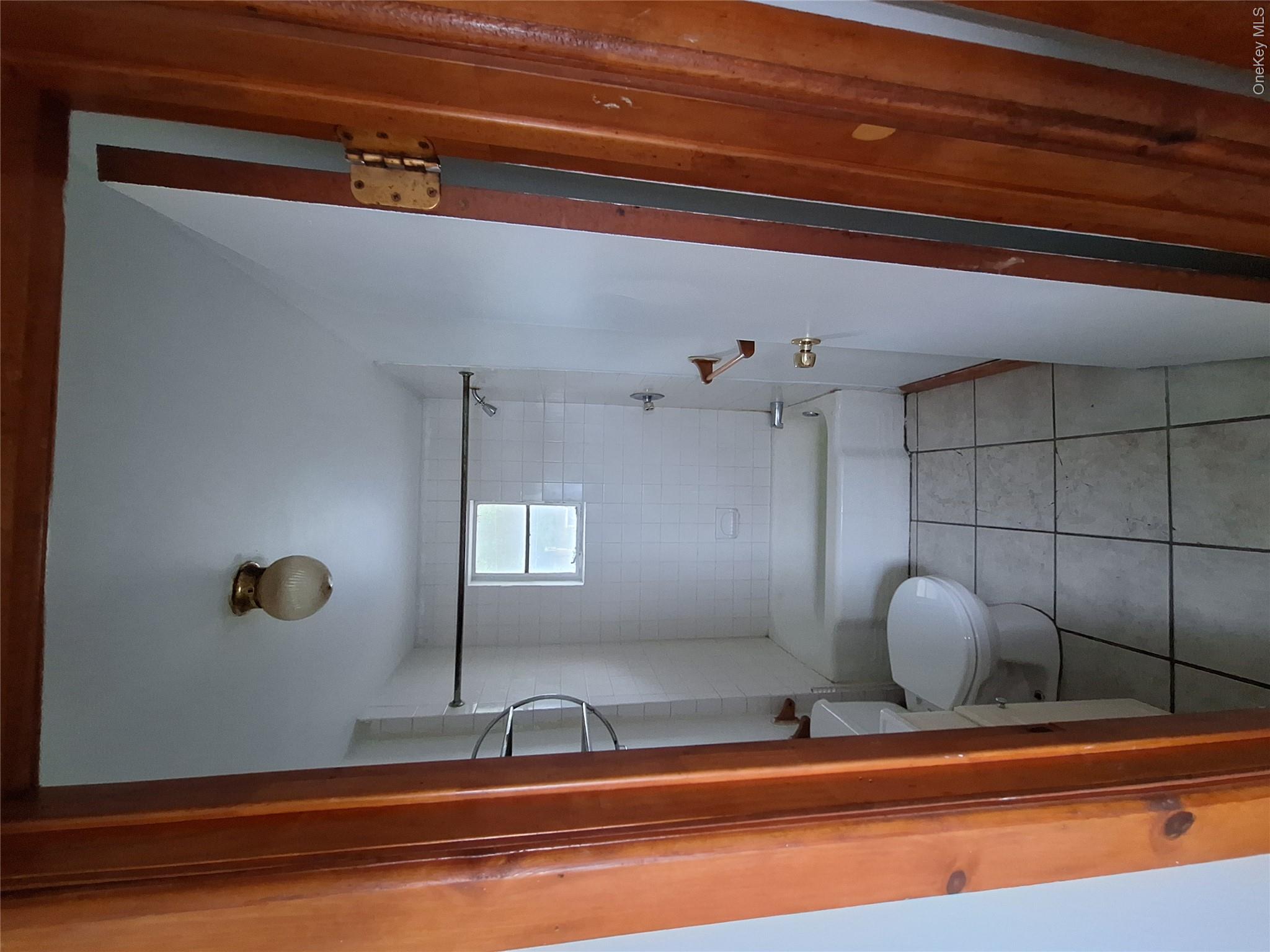 2095 Ulster Avenue, Unit 9 photo 6