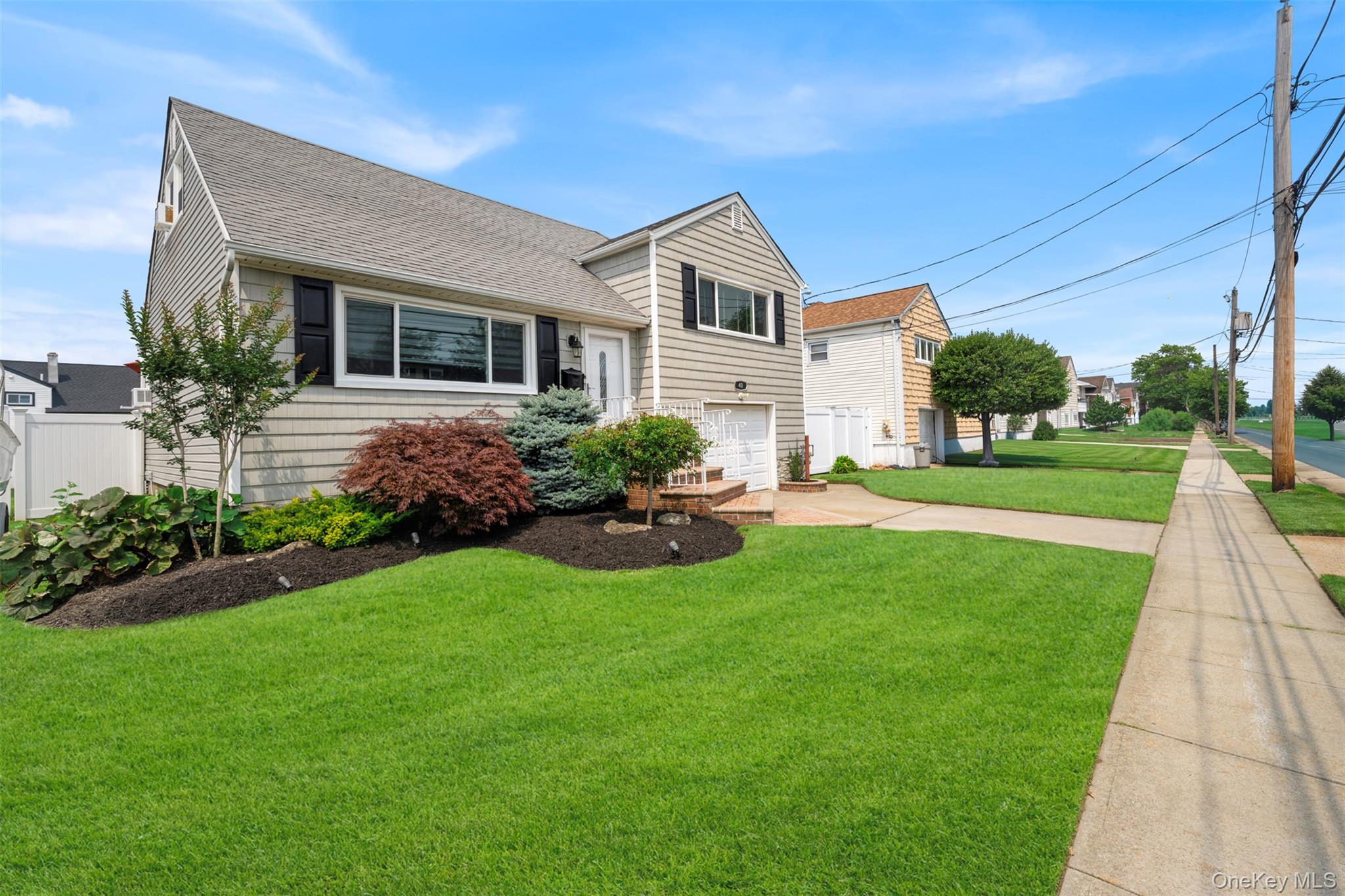 40 Martha Street – For Sale photo 4