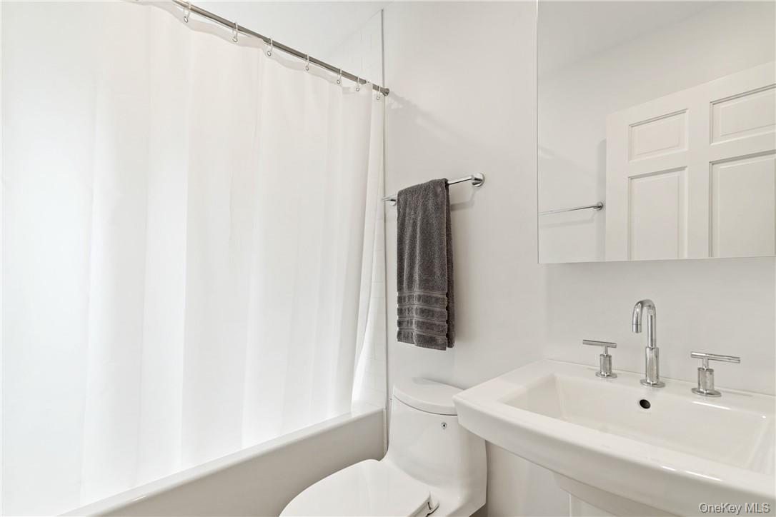 22 Waccabuc River Lane – For Rent photo 10