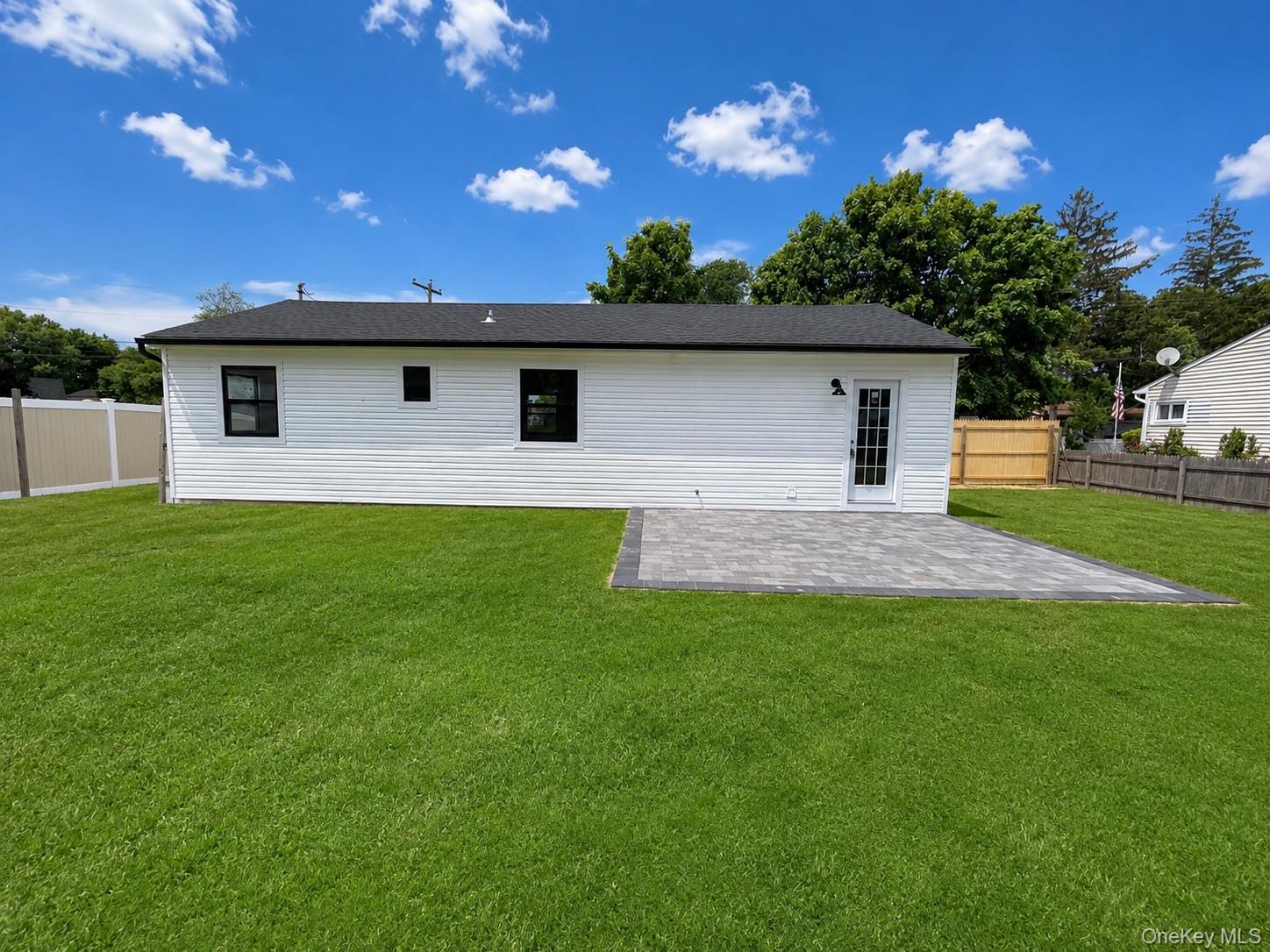 24 E Cherry Street – For Sale photo 14