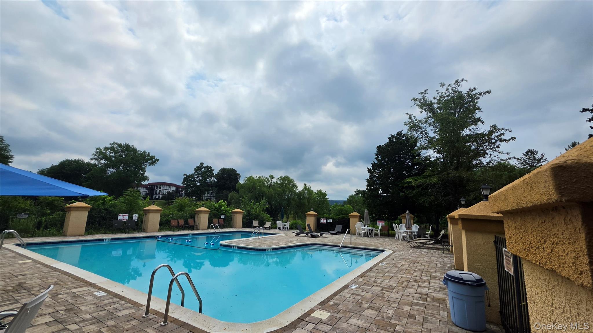 14 Skyline Drive, Unit 14 photo 17