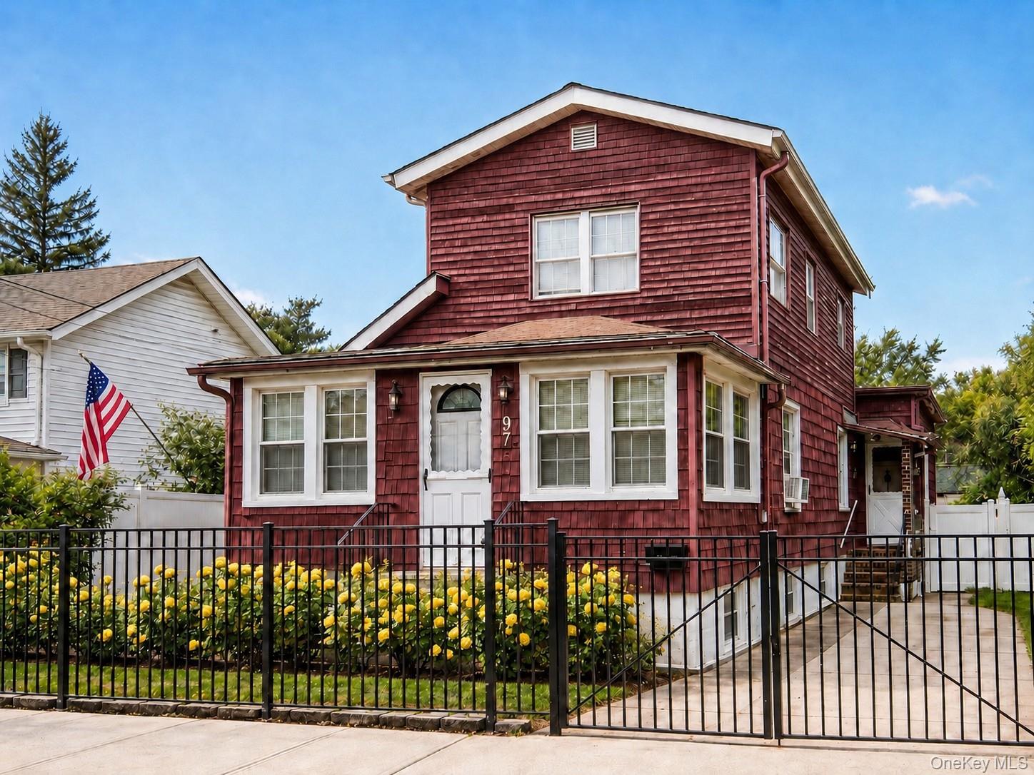 97 Hawkins Street – For Sale