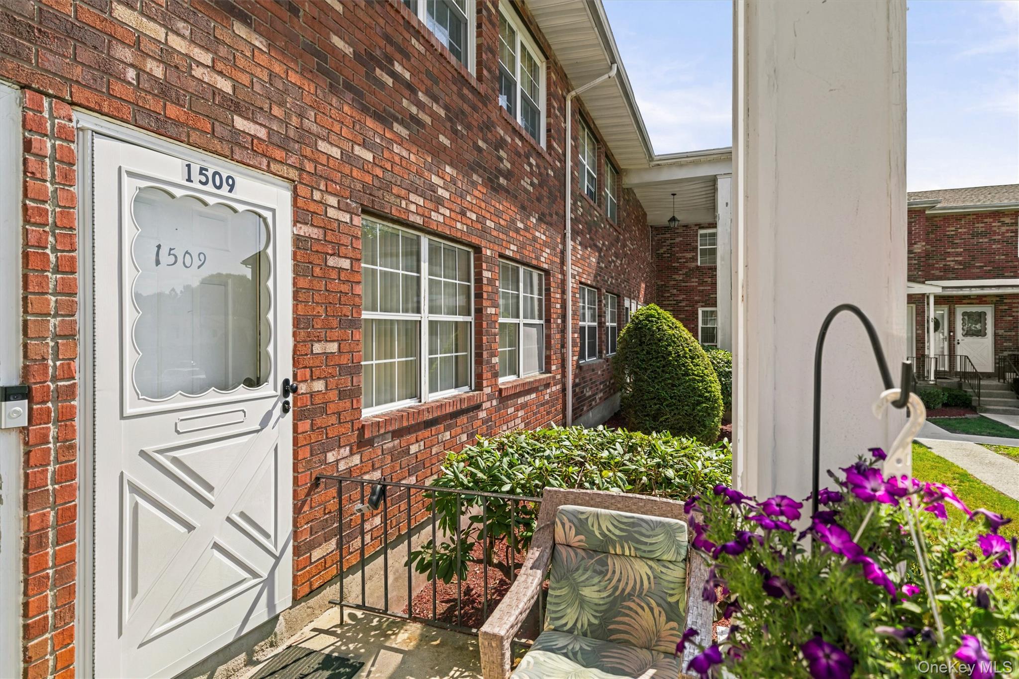 276 Temple Hill Road, Unit 1509 photo 3