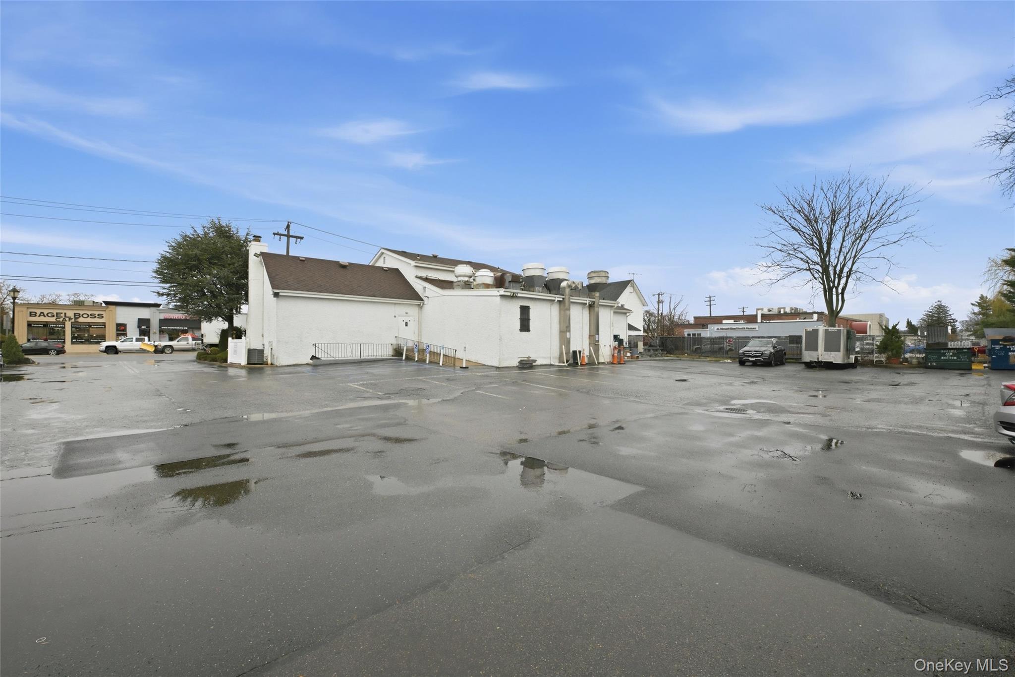 410 Merrick Road – For Sale photo 33