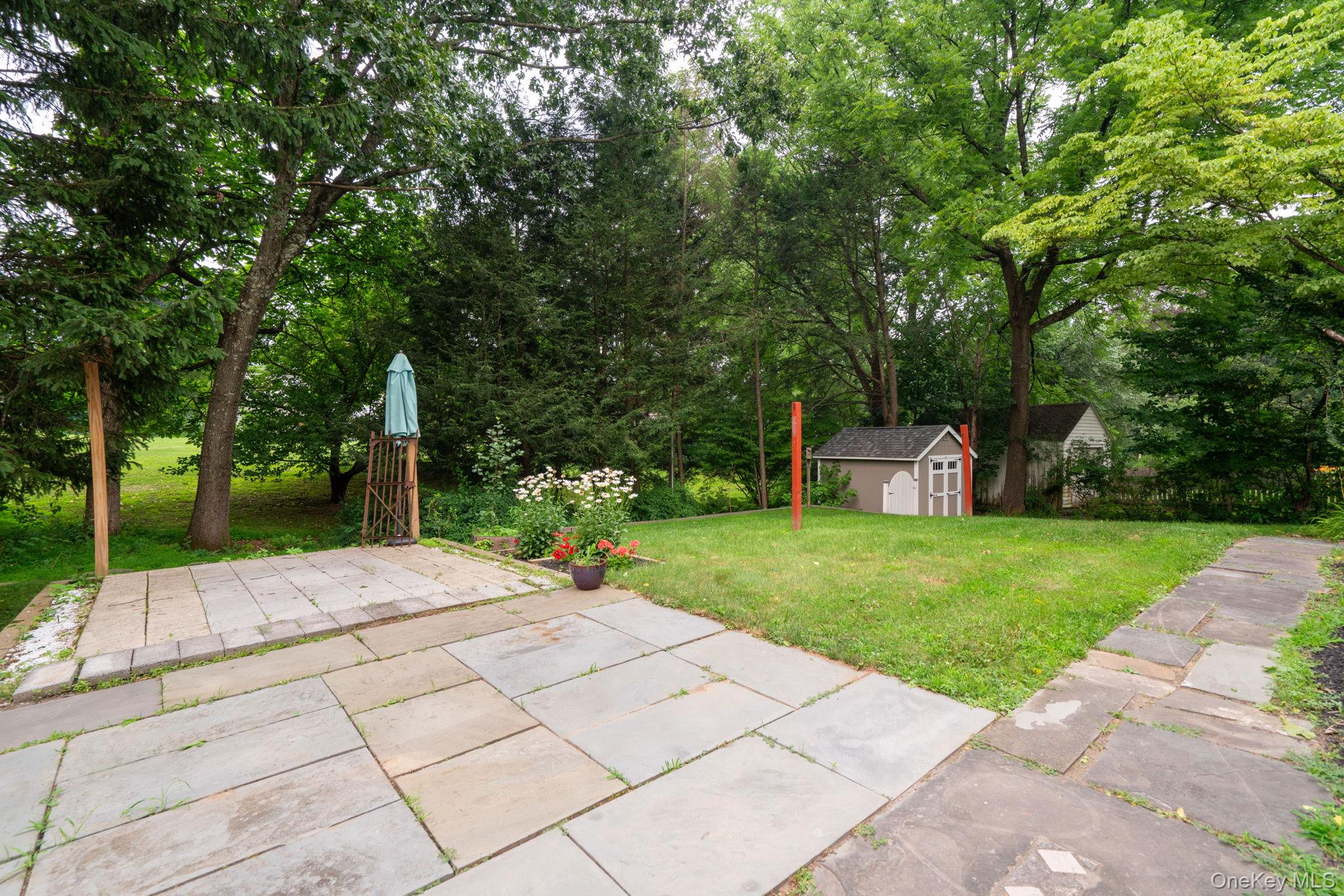 128 Rosa Lane – For Sale photo 6
