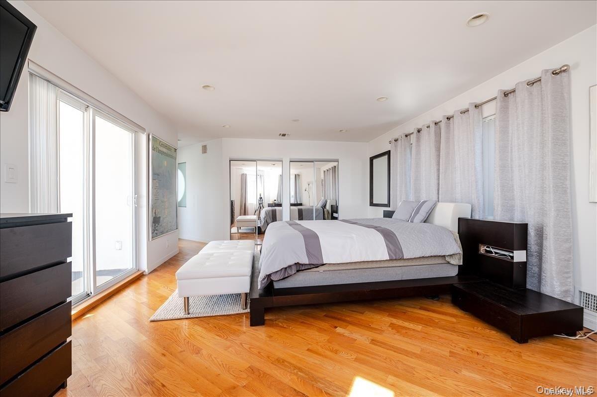 17 New York Avenue, Unit House photo 18