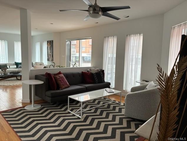 17 New York Avenue, Unit House photo 7