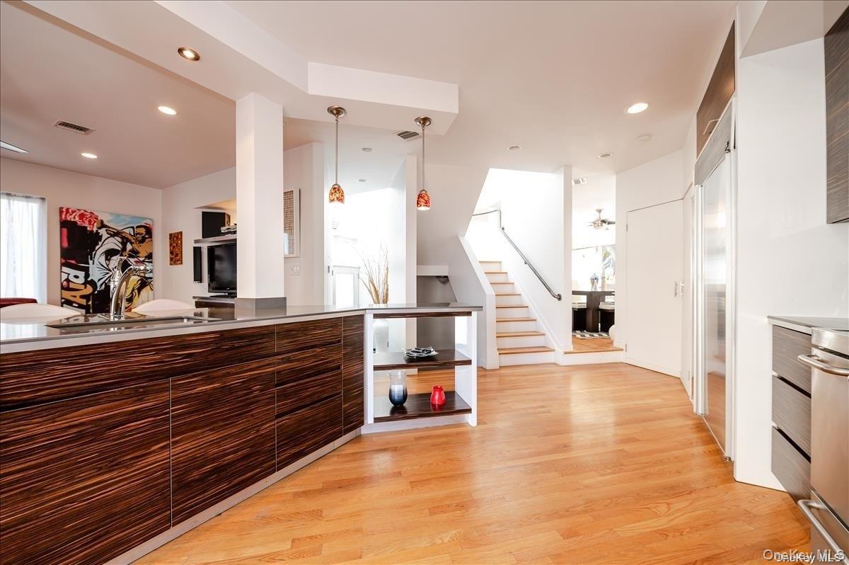 17 New York Avenue, Unit House photo 14