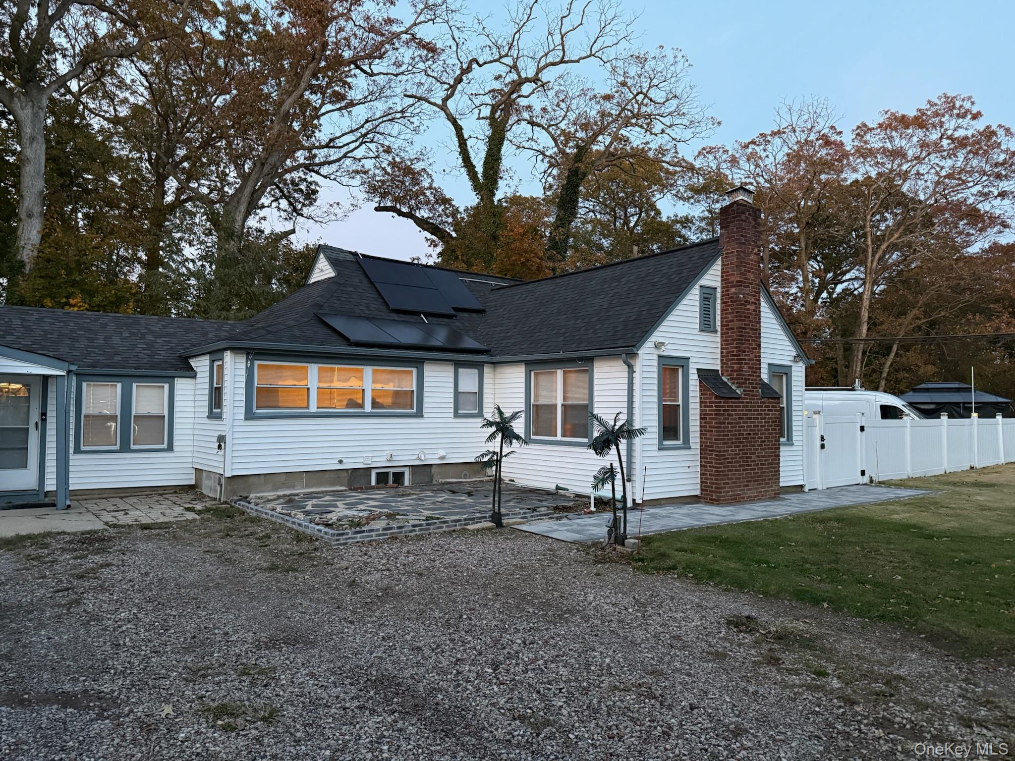 21 Locust Avenue – For Sale photo 2