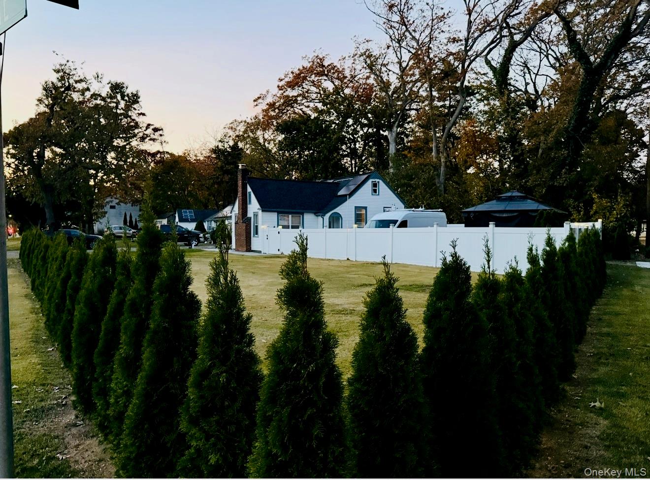 21 Locust Avenue – For Sale photo 4