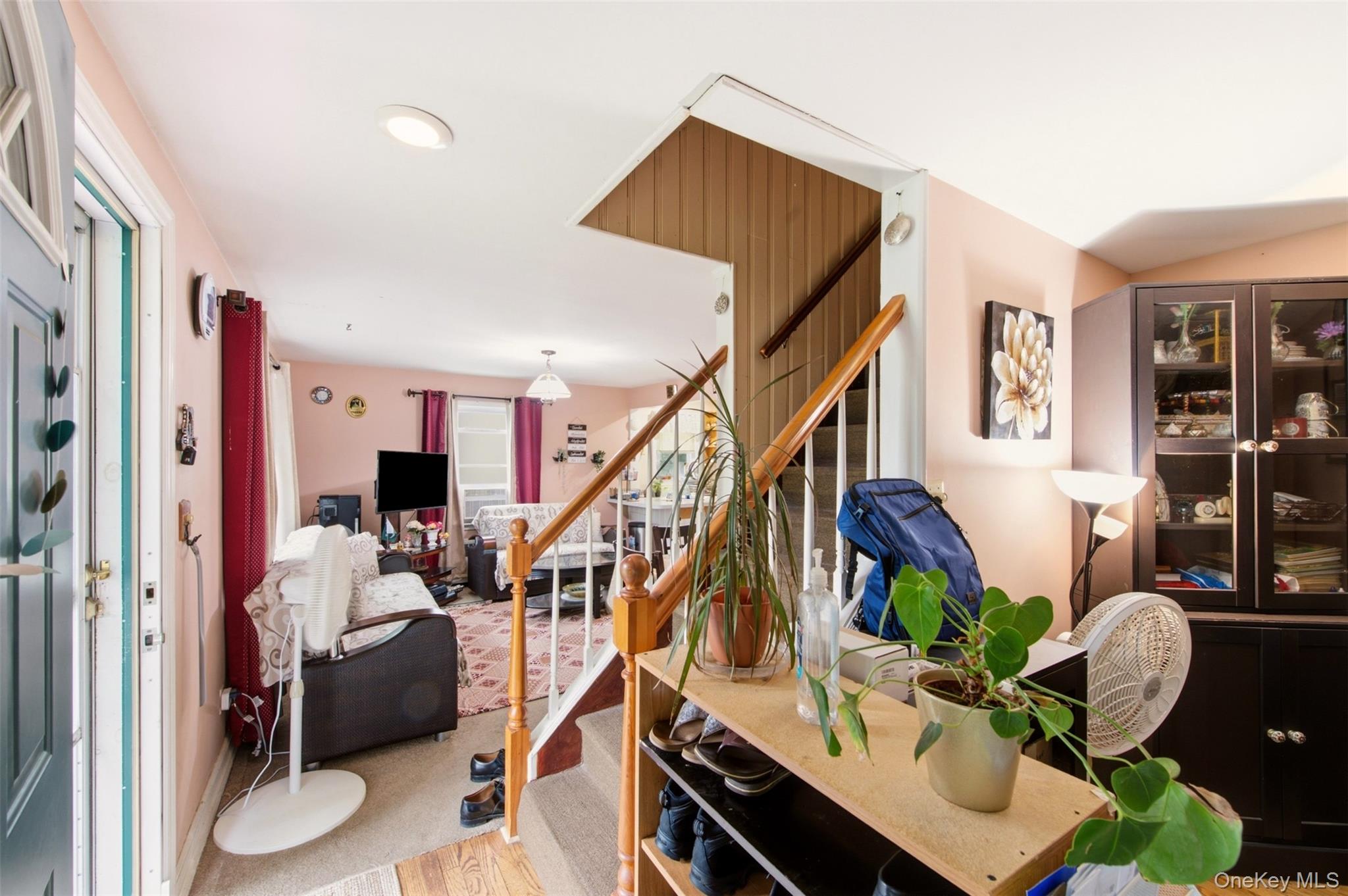 5 Putnam Place – For Sale photo 8