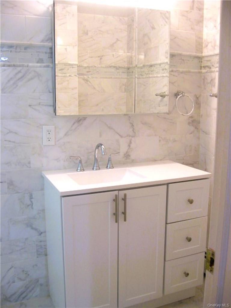 525 Lake Road, Unit #3 photo 11