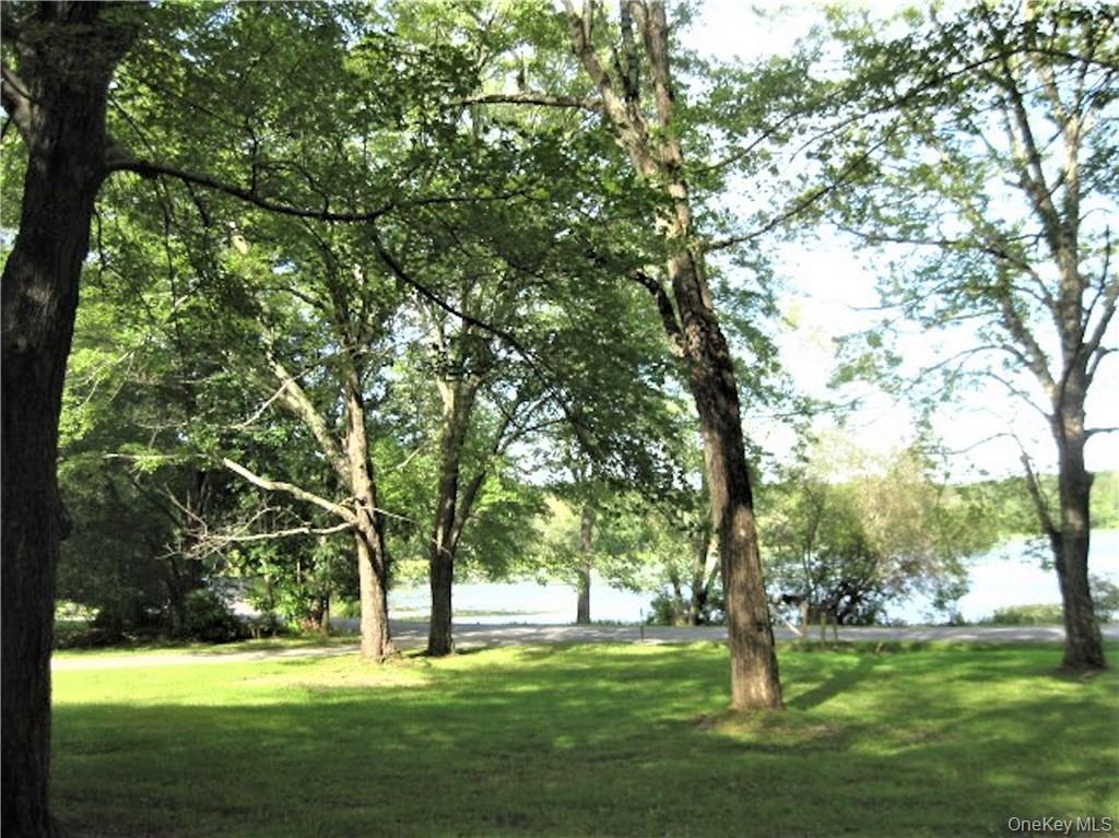 525 Lake Road, Unit #3 photo 22