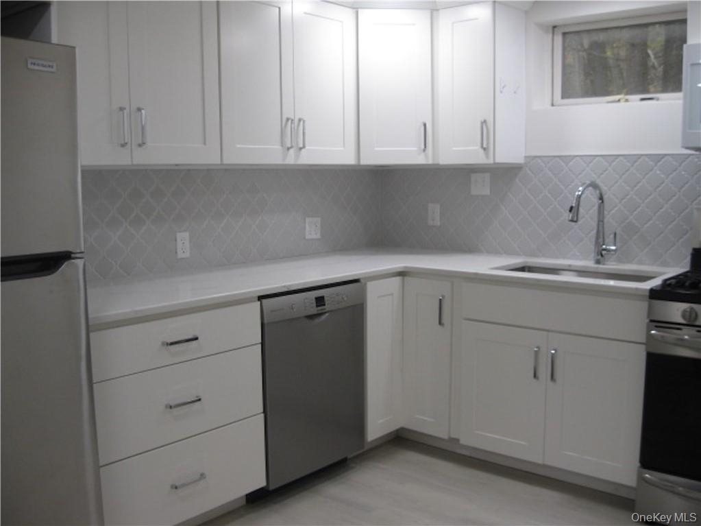 525 Lake Road, Unit #3 photo 8