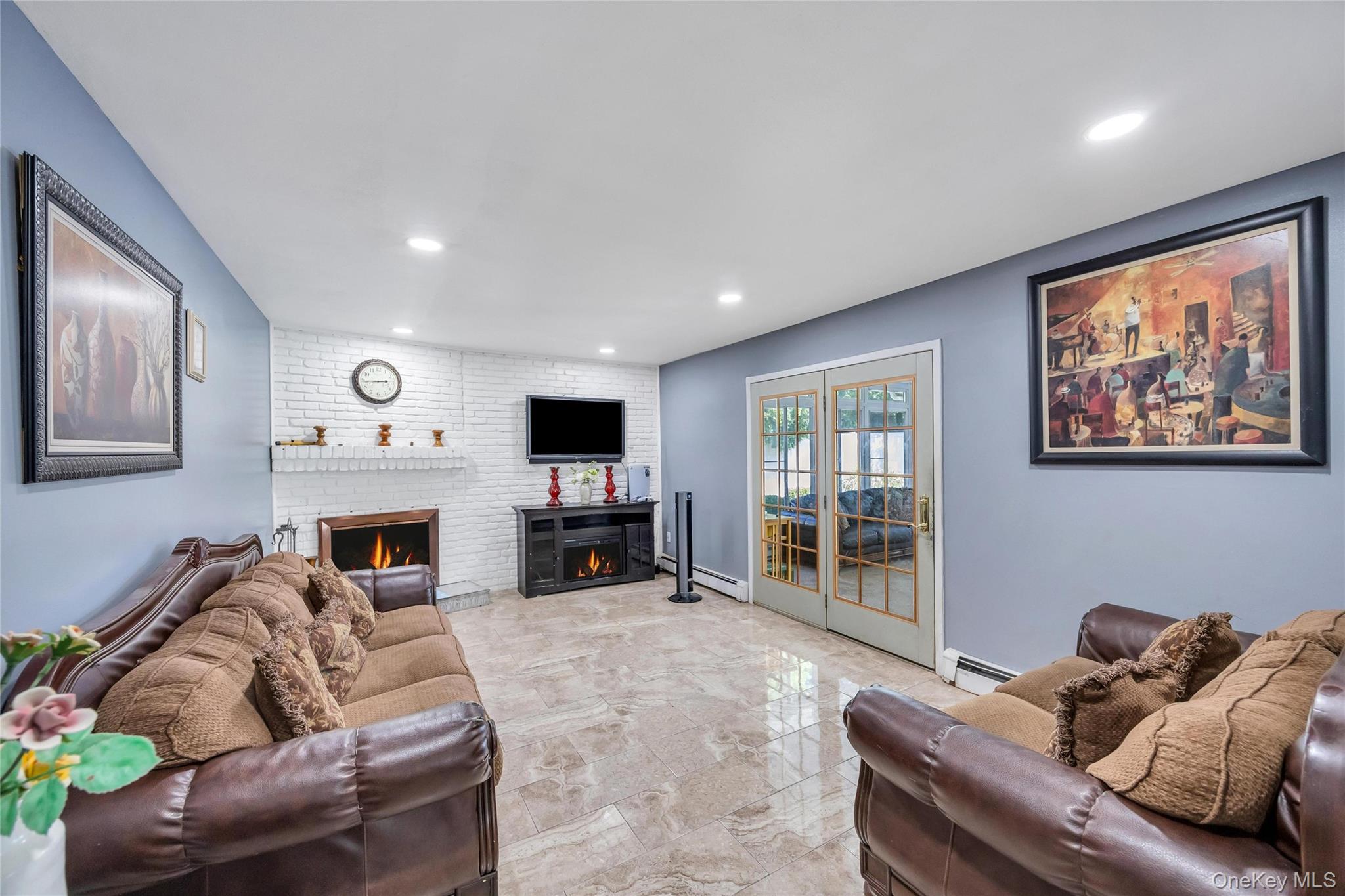 99 Schneider Lane – For Sale photo 30