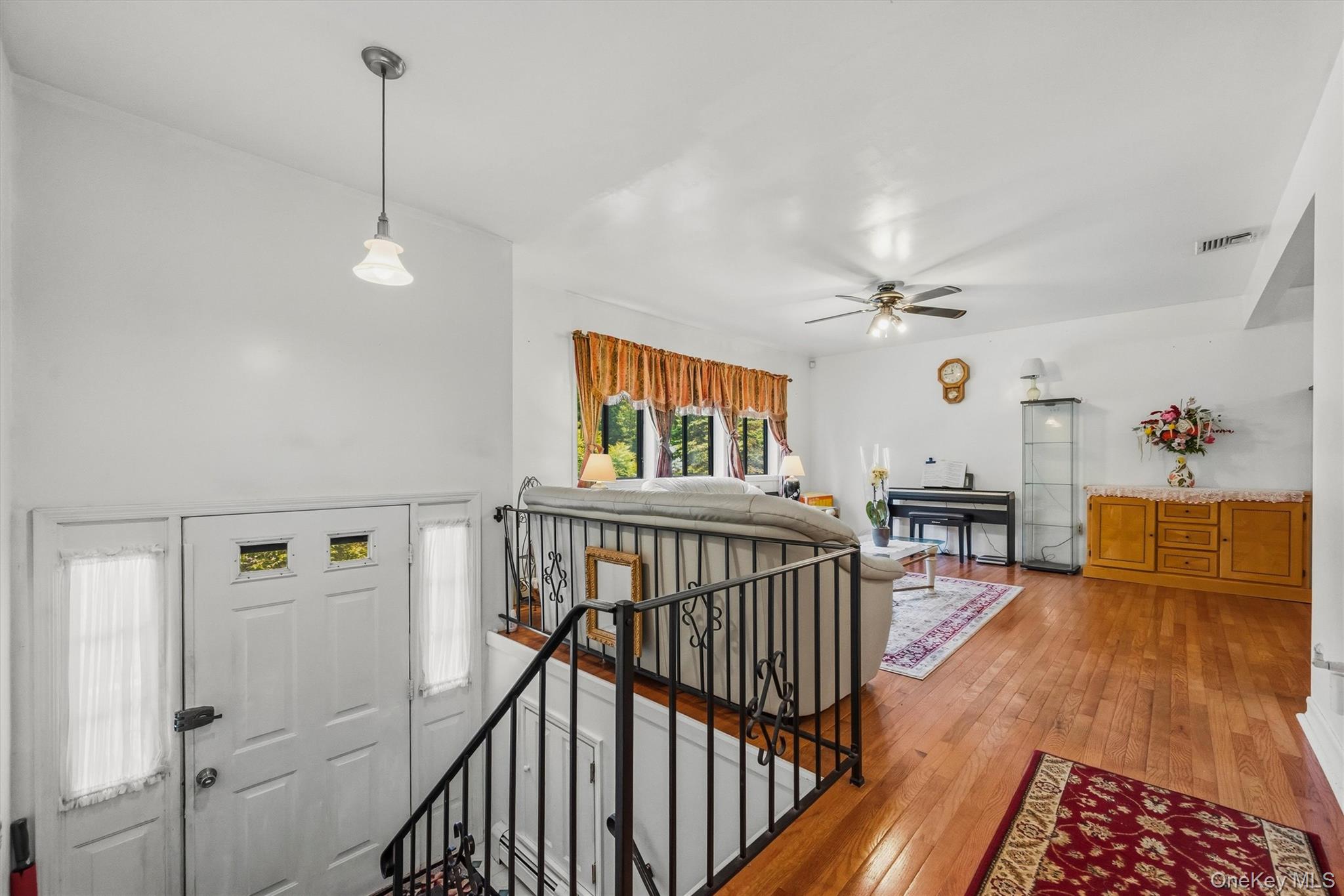 11 Glen Road – For Sale photo 2