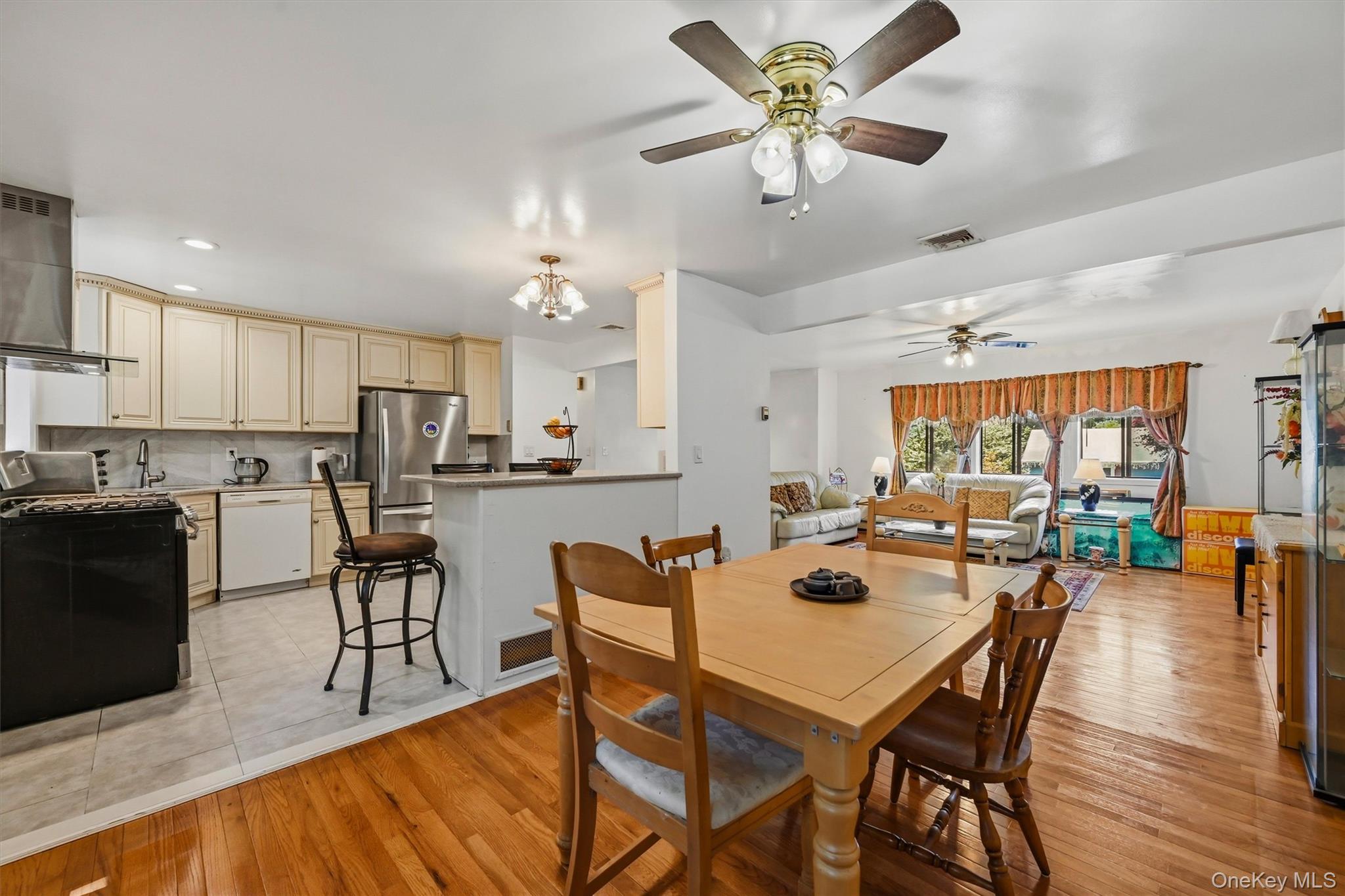 11 Glen Road – For Sale photo 7