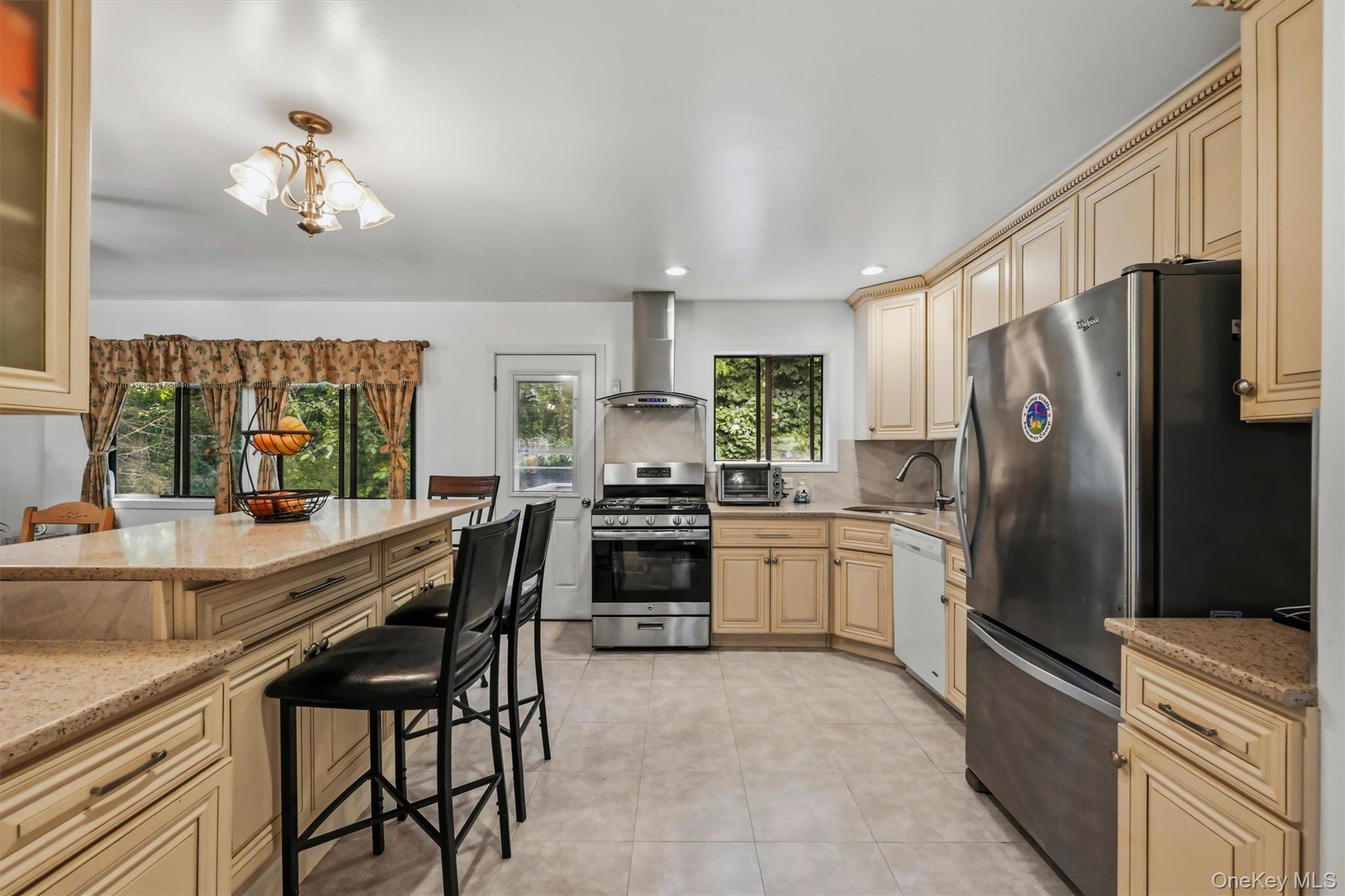 11 Glen Road – For Sale photo 9