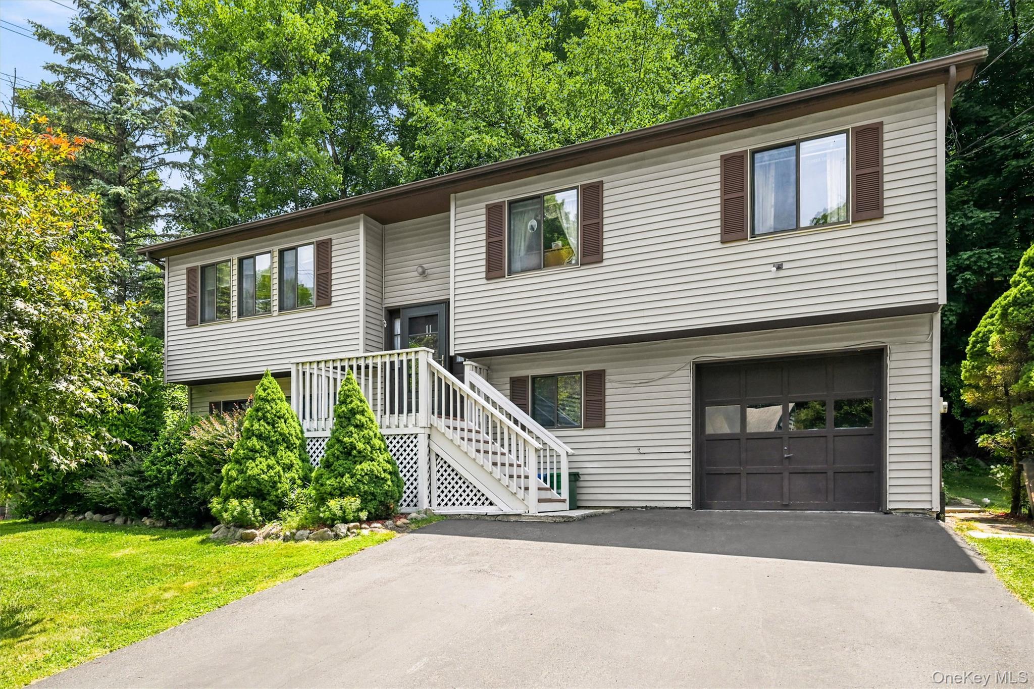 11 Glen Road – For Sale