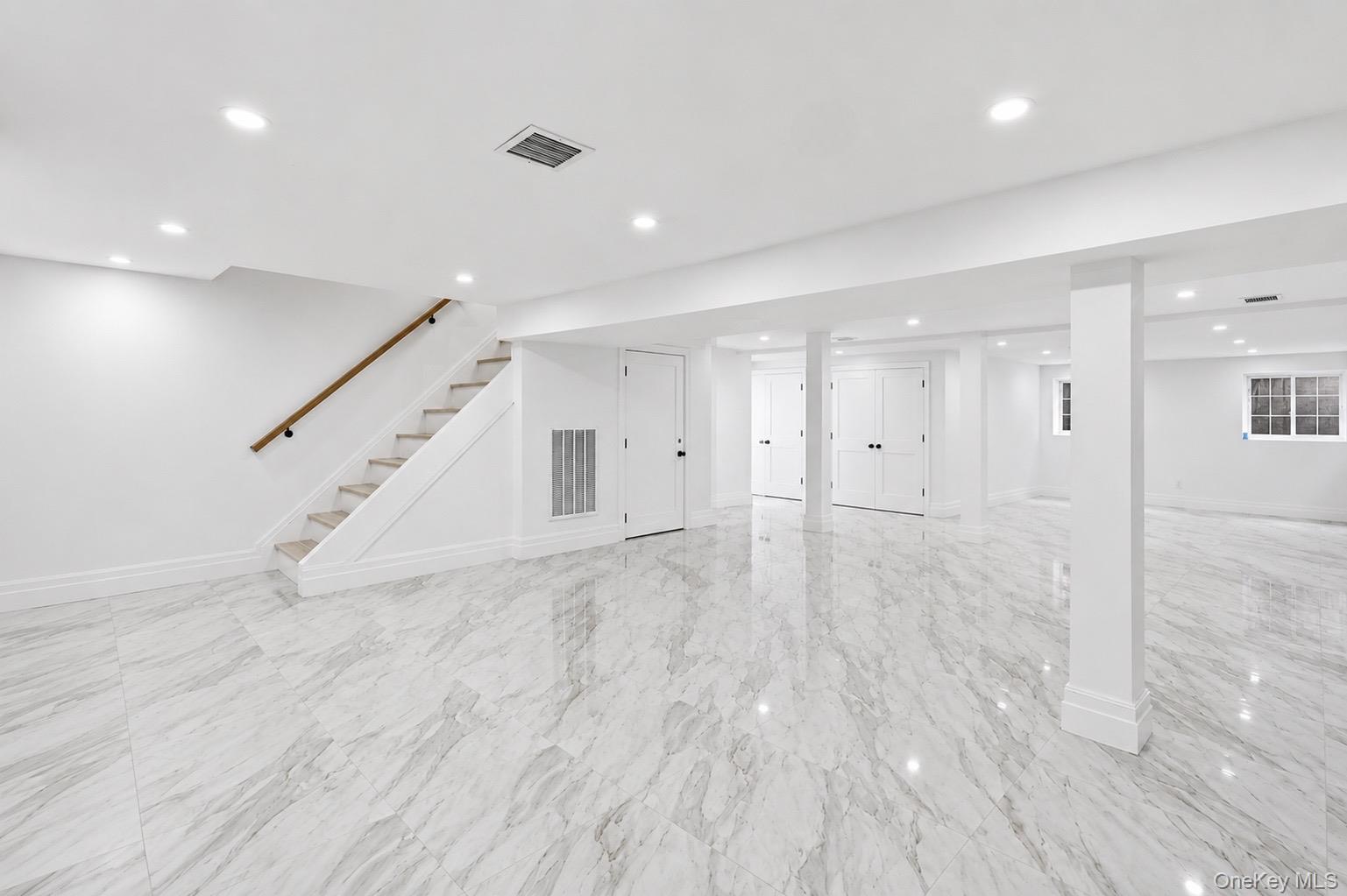37 Beverly Drive – For Sale photo 23