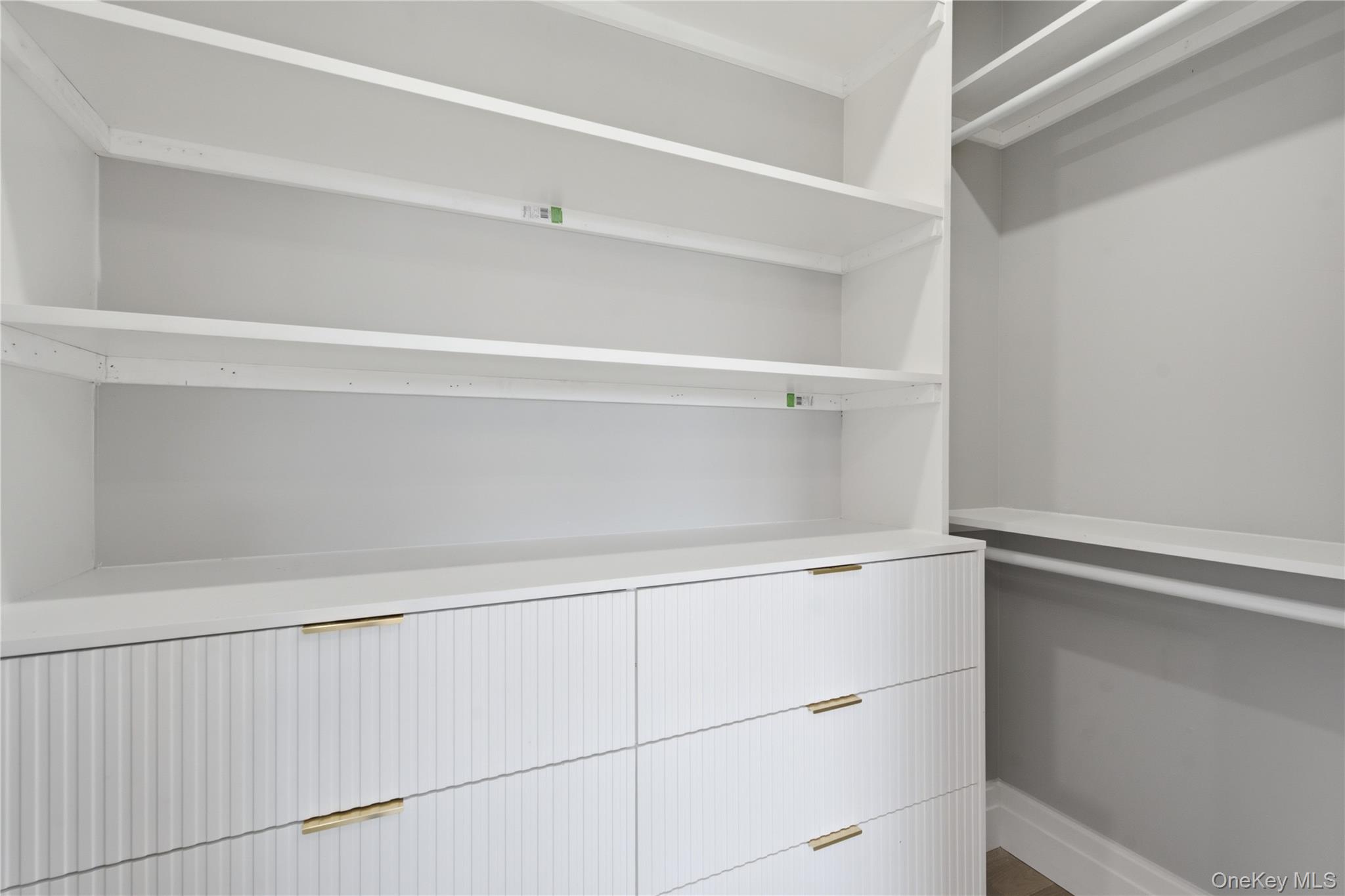 37 Beverly Drive – For Sale photo 18