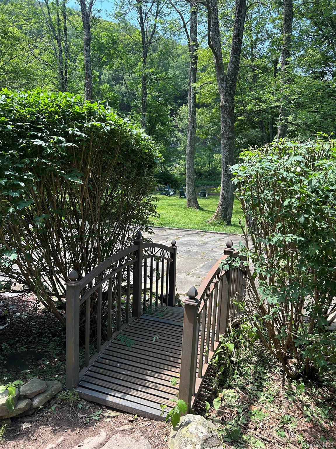 284 Mountain Pass – For Sale photo 5