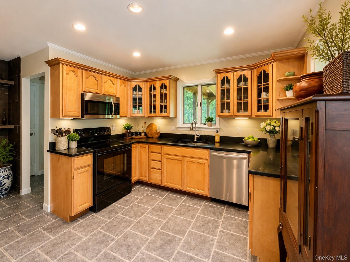 284 Mountain Pass – For Sale photo 21