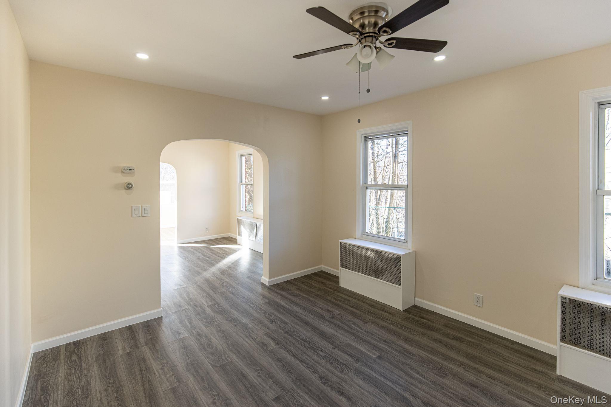 13 Knoll Place – For Sale photo 5