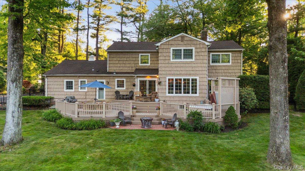 96 Plainview Road – For Sale photo 2