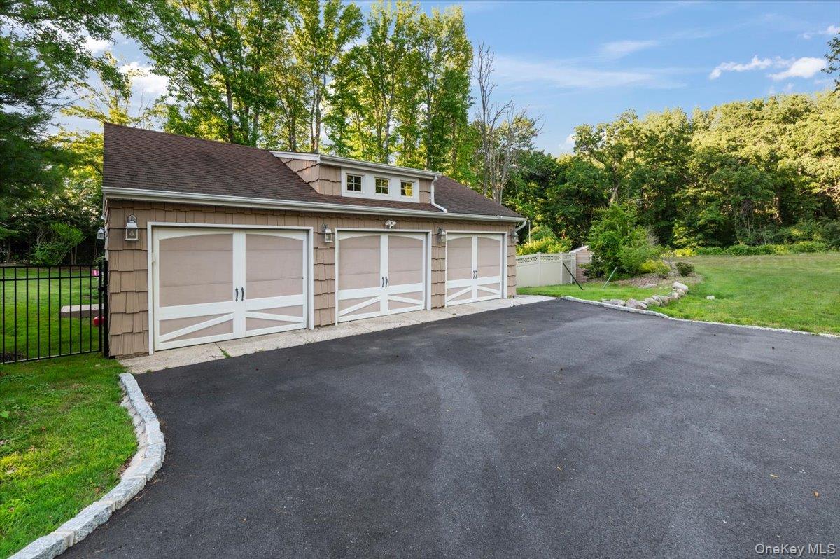 96 Plainview Road – For Sale photo 35