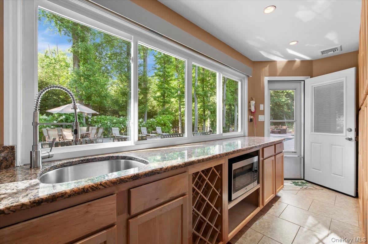 96 Plainview Road – For Sale photo 29