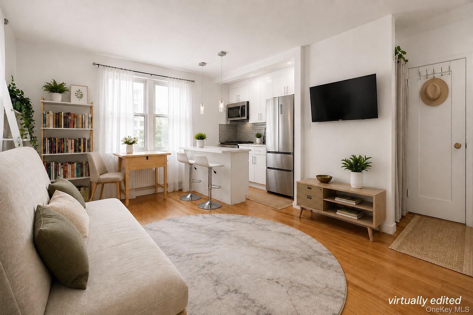 72-61 113th Forest Hills Street, Unit 5B photo 2