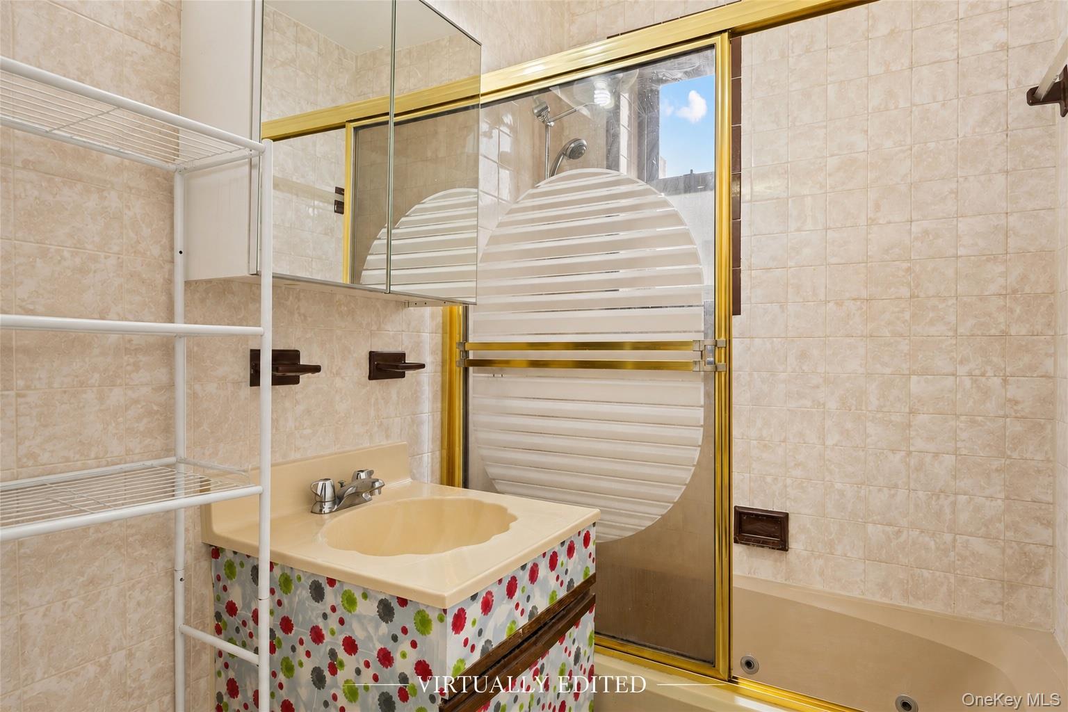 72-61 113th Forest Hills Street, Unit 5B photo 8