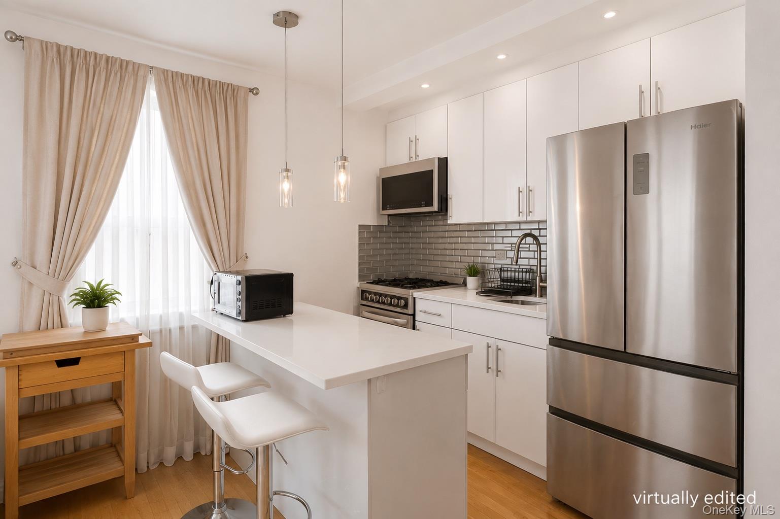 72-61 113th Forest Hills Street, Unit 5B photo 7
