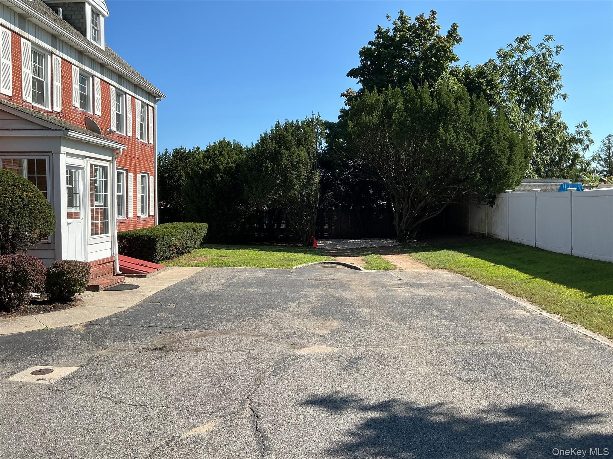 45 Tennyson Avenue – For Rent photo 20