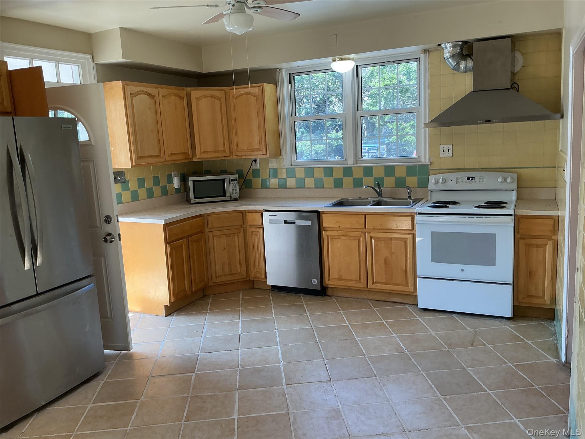 45 Tennyson Avenue – For Rent