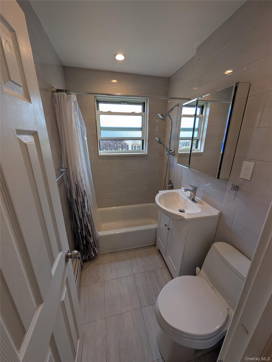 15048 Jewel Avenue, Unit 70B photo 7