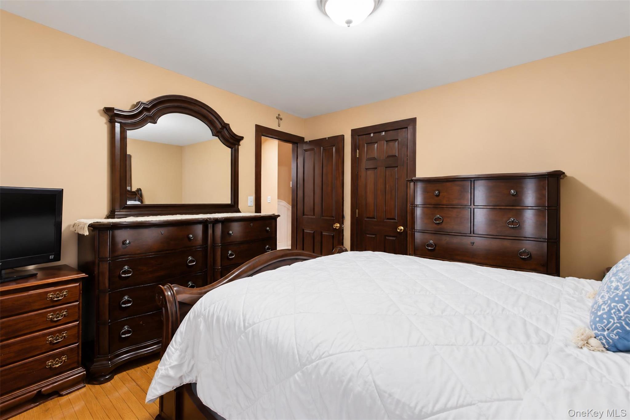 13 Columbia Avenue – For Sale photo 8