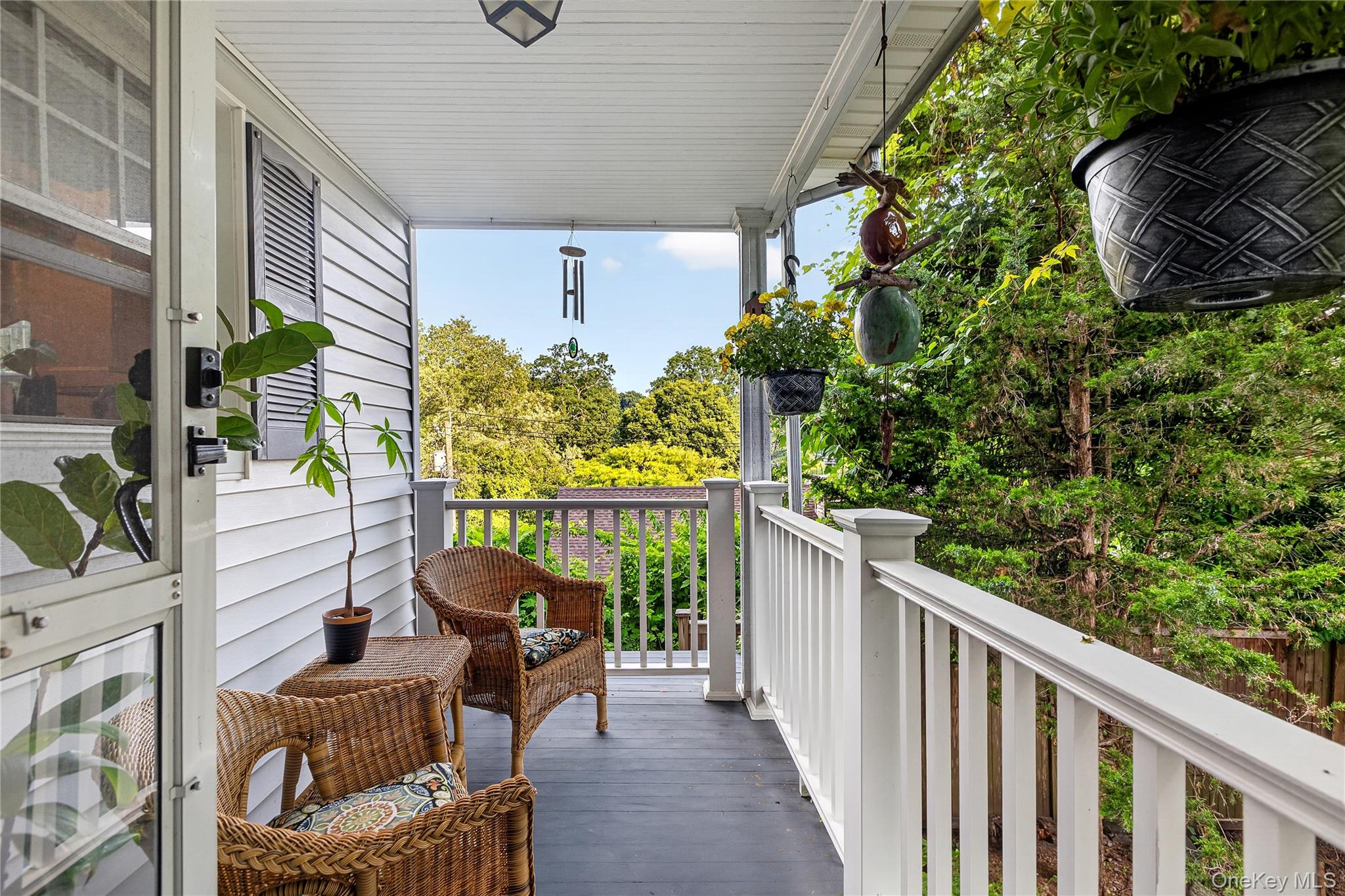 2 Bayview Terrace – For Sale photo 2