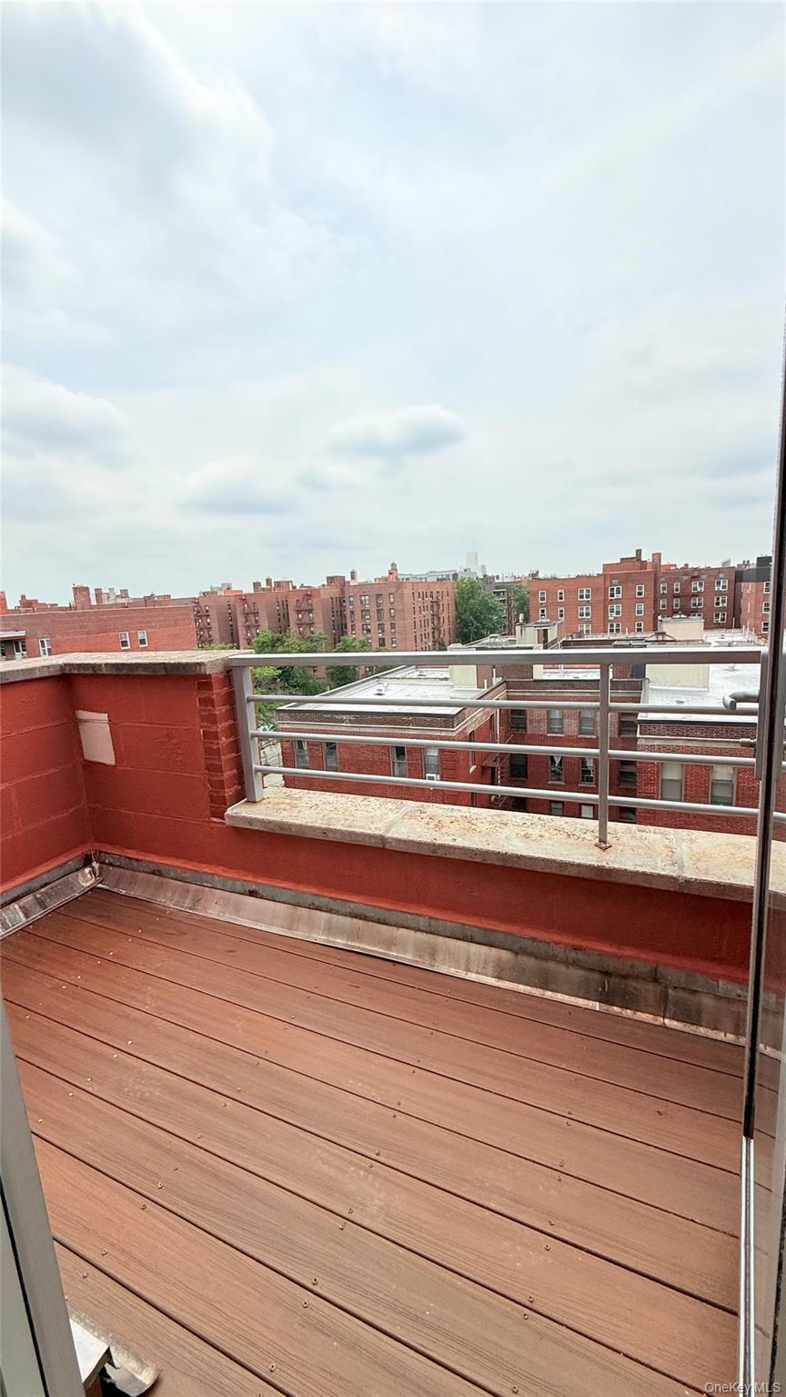 38-34 Parsons Boulevard, Unit PH-D photo 10