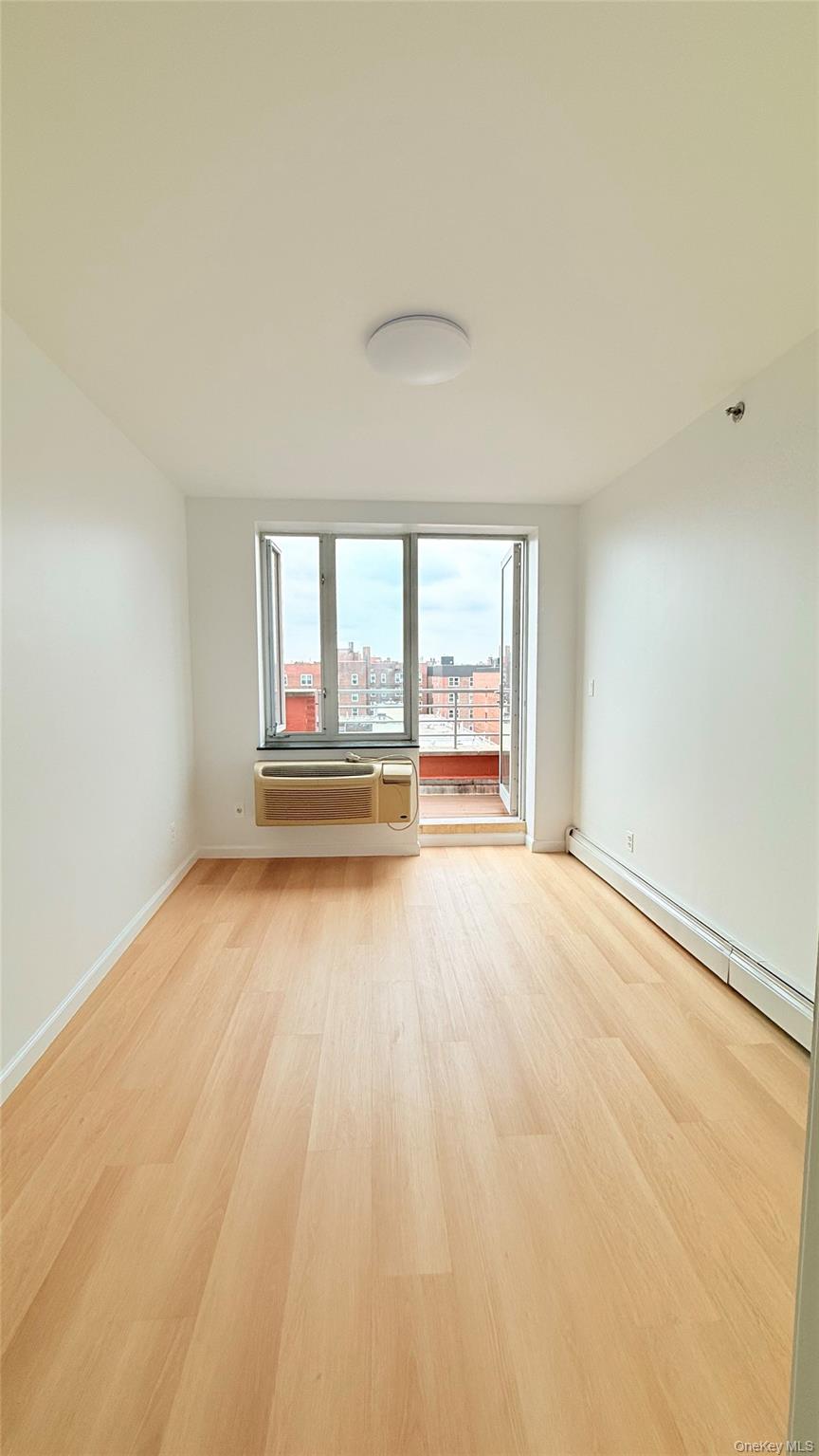 38-34 Parsons Boulevard, Unit PH-D photo 4